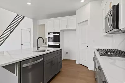 1538 E Livi Ln. Ln #8, Saratoga Springs, UT 84043 - Photo 11