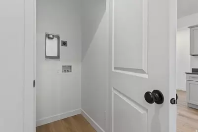 1538 E Livi Ln. Ln #8, Saratoga Springs, UT 84043 - Photo 35