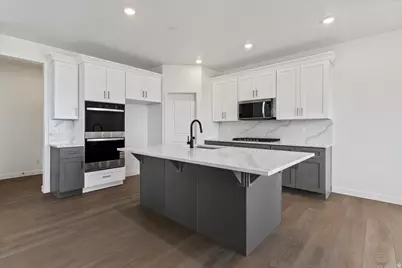 1538 E Livi Ln. Ln #8, Saratoga Springs, UT 84043 - Photo 9