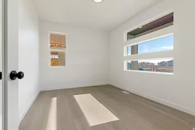 1538 E Livi Ln. Ln #8, Saratoga Springs, UT 84043 - Photo 5