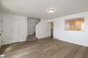 4753 S Falkirk Dr W, Murray, UT 84107 - Photo 5