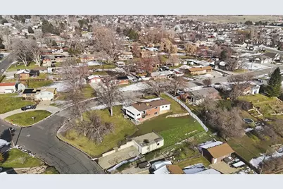 789 W 3500 N, Pleasant View, UT 84414 - Photo 33