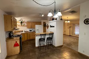490 E 700 N, Price, UT 84501 - Photo 3
