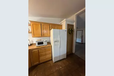 490 E 700 N, Price, UT 84501 - Photo 9