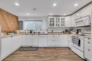 2415 E Arnett Dr S, Millcreek, UT 84109 - Photo 33