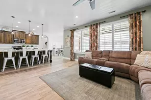 947 Elizabeth Dr, North Salt Lake, UT 84054 - Photo 7