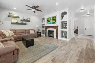 947 Elizabeth Dr, North Salt Lake, UT 84054 - Photo 5