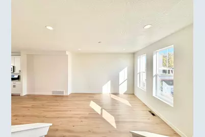 1688 N 1600 W, Layton, UT 84041 - Photo 21