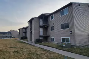 6129 S 1300 E, Cottonwood Heights, UT 84121 - Photo 3