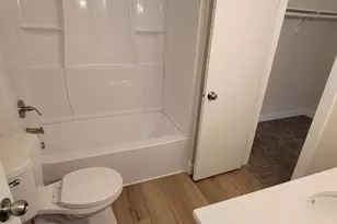 6129 S 1300 E, Cottonwood Heights, UT 84121 - Photo 13