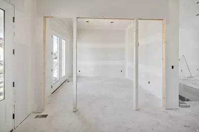 587 S Daniel Dr #817, Farmington, UT 84025 - Photo 5