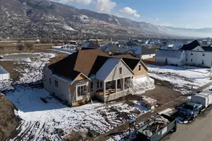 587 S Daniel Dr, Farmington, UT 84025 - Photo 25