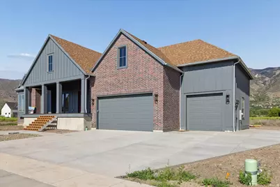 587 S Daniel Dr #817, Farmington, UT 84025 - Photo 3