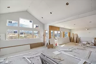 587 S Daniel Dr, Farmington, UT 84025 - Photo 7