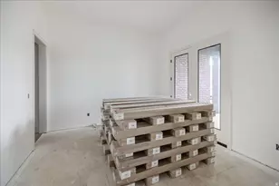 587 S Daniel Dr, Farmington, UT 84025 - Photo 5