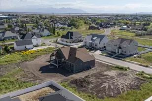 587 S Daniel Dr, Farmington, UT 84025 - Photo 31