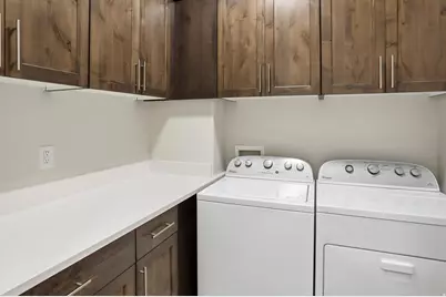 1071 E 160 N, Hyde Park, UT 84318 - Photo 47