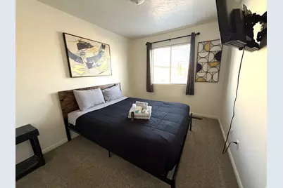 668 N 100 W, Vernal, UT 84078 - Photo 25