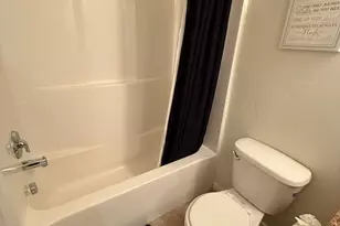 668 N 100 W, Vernal, UT 84078 - Photo 23