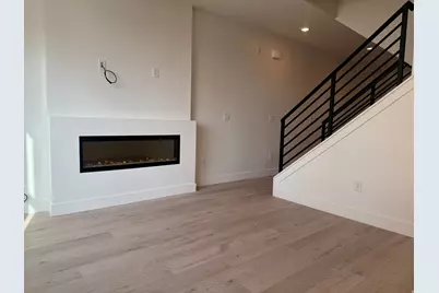 11001 S Freestone Rd W #112, South Jordan, UT 84009 - Photo 5