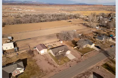 167 E 600 N, Roosevelt, UT 84066 - Photo 63