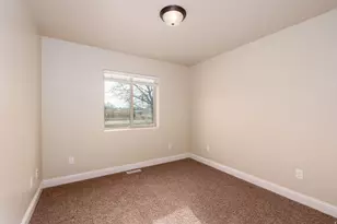 167 E 600 N, Roosevelt, UT 84066 - Photo 15