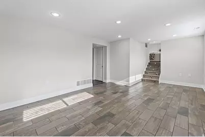 465 E 400 N, Tooele, UT 84074 - Photo 25