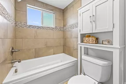 465 E 400 N, Tooele, UT 84074 - Photo 19