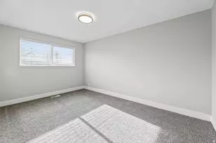 465 E 400 N, Tooele, UT 84074 - Photo 21