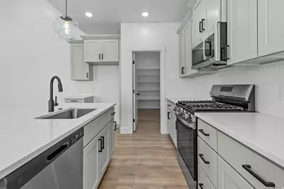 552 S Rivergate Dr, Logan, UT 84321 - Photo 9