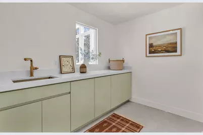 2250 E High Mountain Dr S, Sandy, UT 84092 - Photo 37