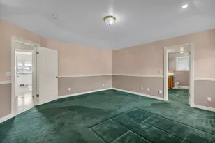 1740 W 200 N, Kaysville, UT 84037 - Photo 11