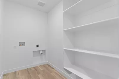 1812 E Albion Dr, Salem, UT 84653 - Photo 9