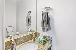 622 S Wellington Dr W, Kaysville, UT 84037 - Photo 23