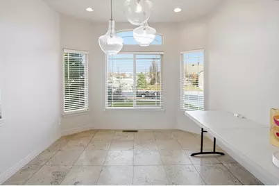 622 S Wellington Dr W, Kaysville, UT 84037 - Photo 15