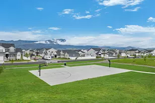 5245 N Evergreen Wy, Eagle Mountain, UT 84005 - Photo 37