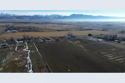 1918 N 3400 W, Malad City, ID 83252 - Photo 7