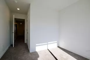 8502 W Meadow Bank Wy, Magna, UT 84044 - Photo 15