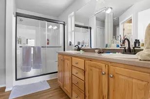 4717 S Aspen Ln, Taylorsville, UT 84123 - Photo 15