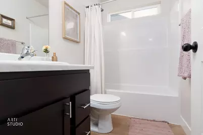 687 N Bennedict Dr, Saratoga Springs, UT 84045 - Photo 15