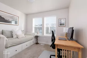 687 N Bennedict Dr, Saratoga Springs, UT 84045 - Photo 17