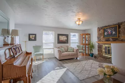 1579 E 8730 S, Sandy, UT 84093 - Photo 7