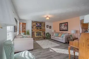 1579 E 8730 S, Sandy, UT 84093 - Photo 5