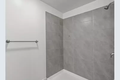 5290 N Folkstone Dr N, Eagle Mountain, UT 84005 - Photo 21