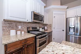 2624 W 2225 N, Farr West, UT 84404 - Photo 11