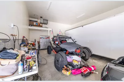 2624 W 2225 N, Farr West, UT 84404 - Photo 33