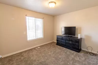 8092 S Box Canyon Rd W, West Jordan, UT 84081 - Photo 17