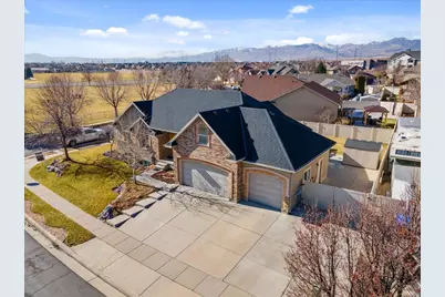 8092 S Box Canyon Rd W, West Jordan, UT 84081 - Photo 3