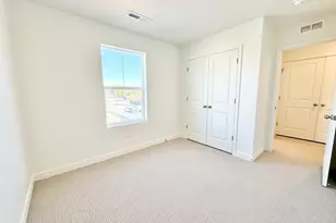 1717 N 1625 W, Layton, UT 84041 - Photo 15