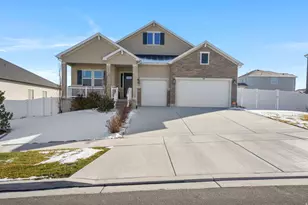 53 E Moorhen Dr, Saratoga Springs, UT 84045 - Photo 1